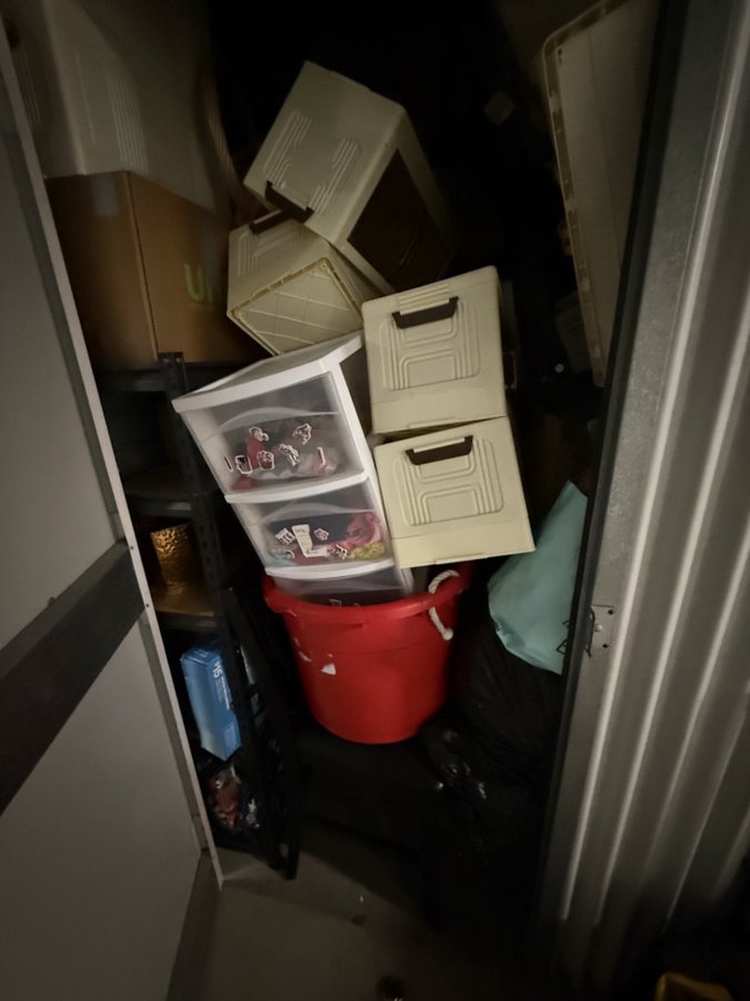 5 x 5 storage unit in Montclair, CA