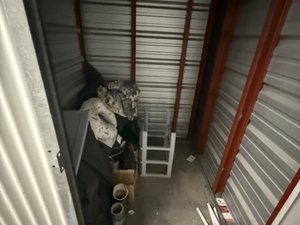 5 x 5 storage unit in Montclair, CA