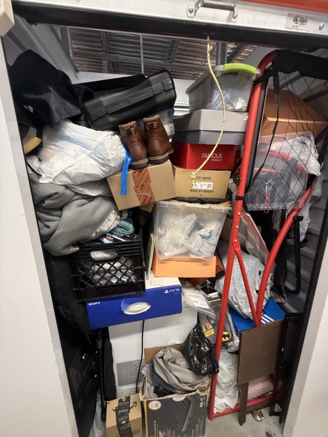 5 x 5 storage unit in Rancho Cucamonga, CA