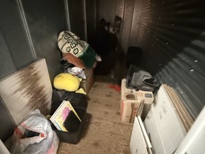 5 x 15 storage unit in Ontario, CA