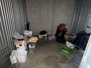 10 x 10 storage unit in Montclair, CA