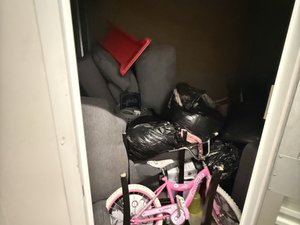 8 x 10 storage unit in Ontario, CA