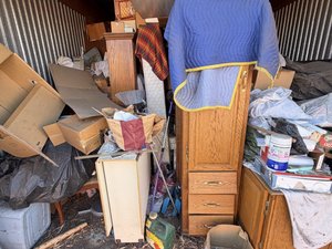 10 x 20 storage unit in Montclair, CA