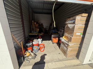 10 x 20 storage unit in Rancho Cucamonga, CA