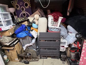 10 x 15 storage unit in Rancho Cucamonga, CA