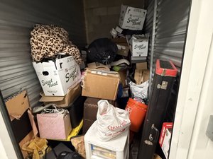 5 x 10 storage unit in Rancho Cucamonga, CA