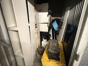 5 x 10 storage unit in Montclair, CA