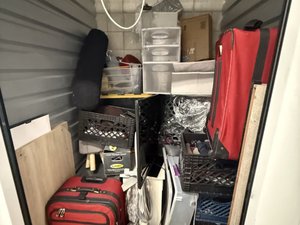 5 x 5 storage unit in Montclair, CA