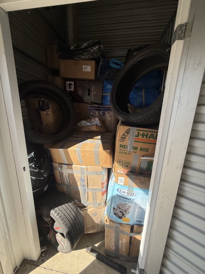 5 x 5 storage unit in Rancho Cucamonga, CA