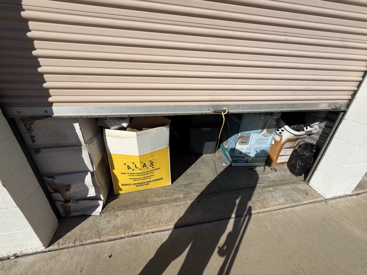 10 x 15 storage unit in Rancho Cucamonga, CA