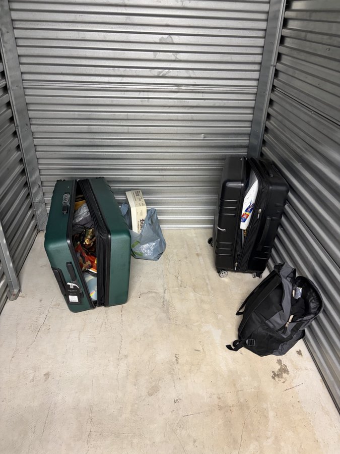 5 x 8 storage unit in Rancho Cucamonga, CA