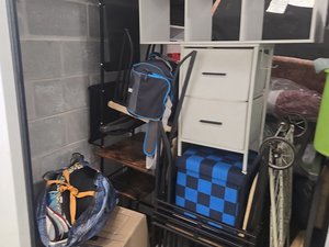 7 x 10 storage unit in Baltimore, MD