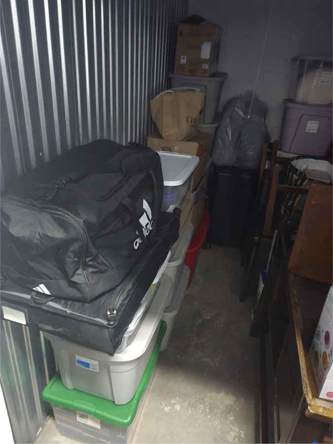 5 x 10 storage unit in Bronx, NY