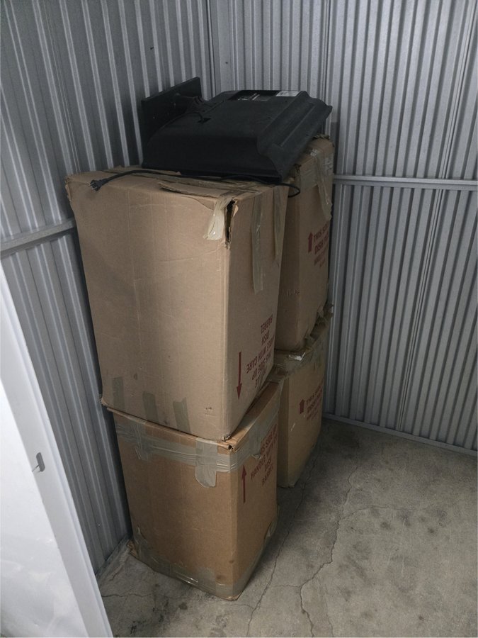 5 x 5 storage unit in Bronx, NY
