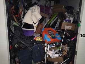 10 x 10 storage unit in Daly City, CA