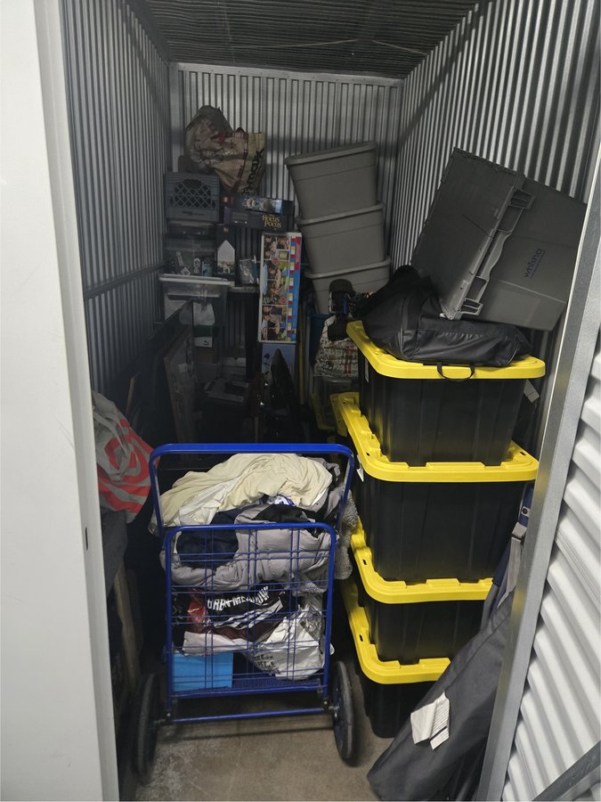 5 x 10 storage unit in Bronx, NY