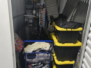 5 x 10 storage unit in Bronx, NY