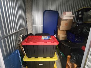 10 x 5 storage unit in Newark, NJ