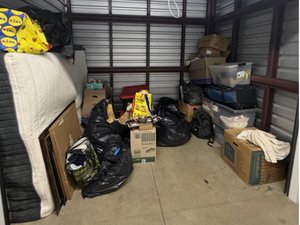 10 x 7 storage unit in Atlanta, GA