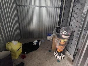 5 x 5 storage unit in Newark, NJ