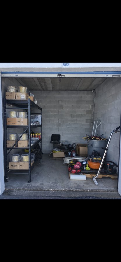 10 x 10 storage unit in Houston, TX