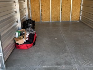 10 x 20 storage unit in Indianapolis, IN