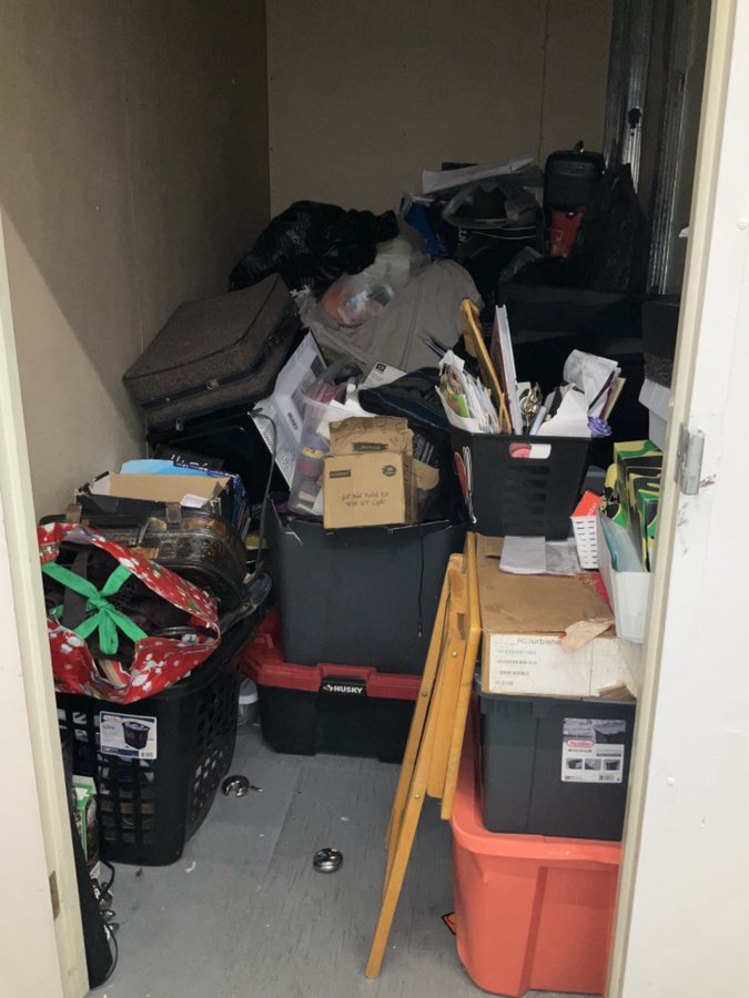 5 x 10 storage unit in Pacoima, CA