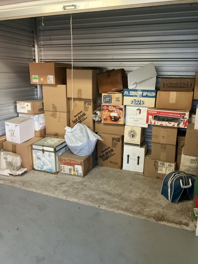 5 x 10 storage unit in Lodi, CA