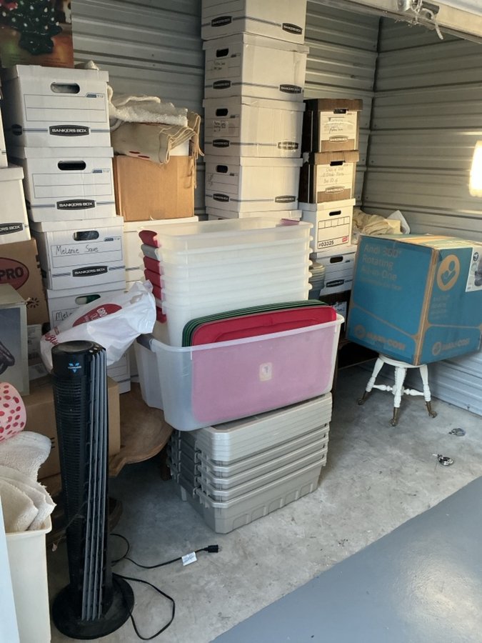 5 x 10 storage unit in Lodi, CA