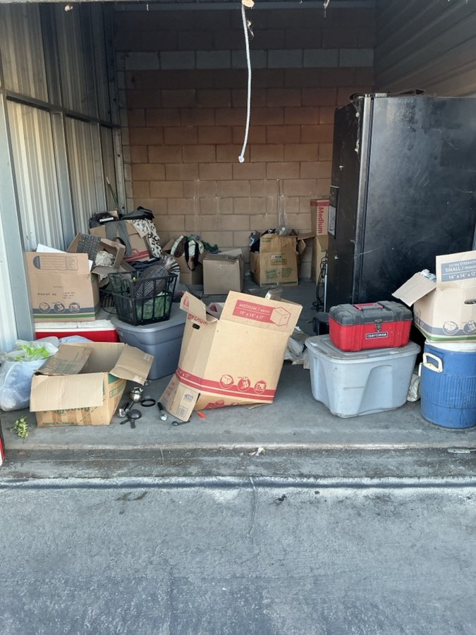 10 x 15 storage unit in Lodi, CA