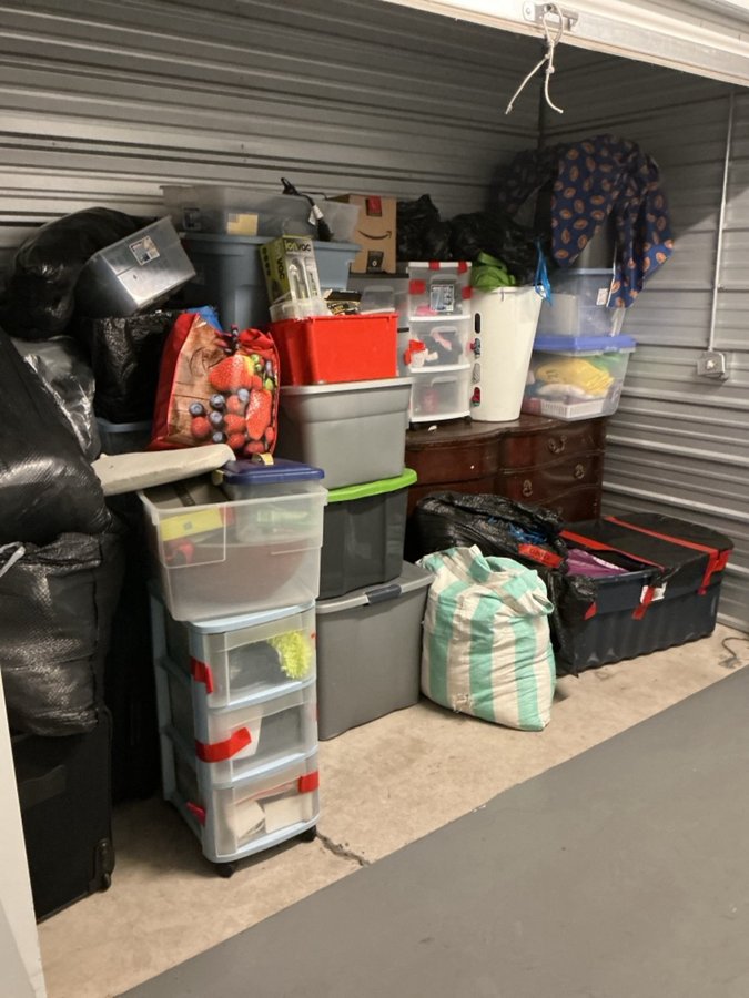 5 x 10 storage unit in Lodi, CA