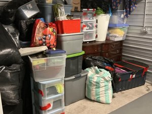 5 x 10 storage unit in Lodi, CA