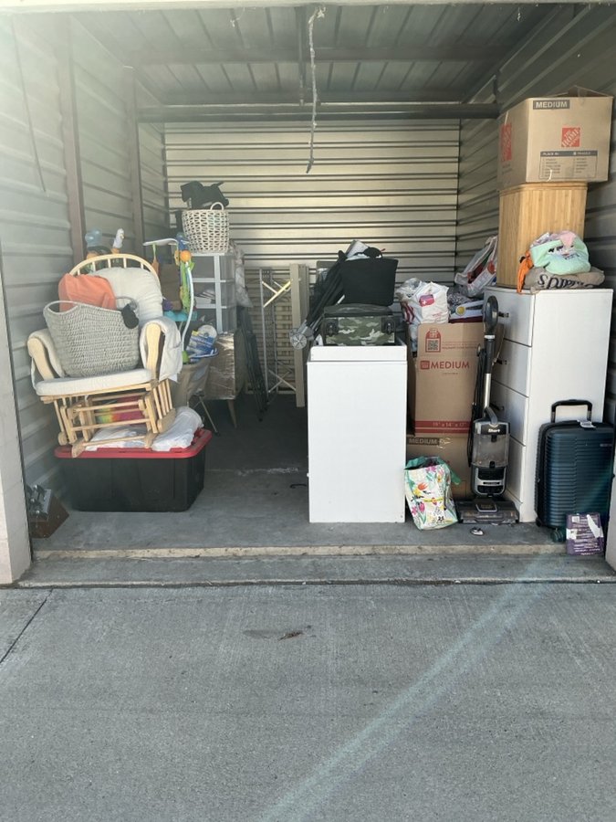 10 x 15 storage unit in Lodi, CA