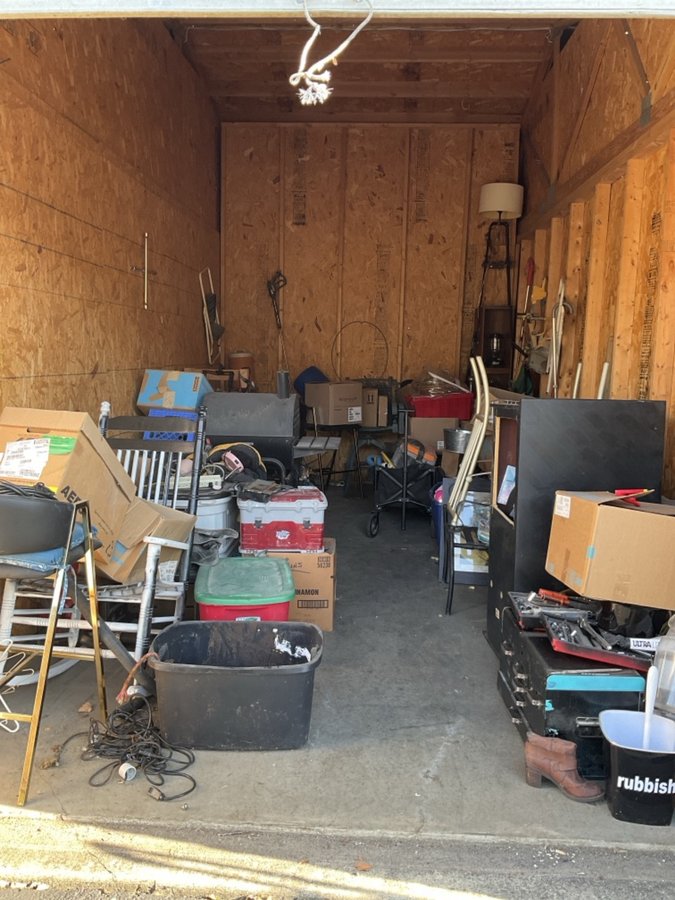 10 x 20 storage unit in Indianapolis, IN