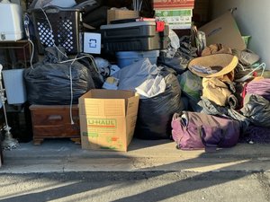 10 x 20 storage unit in Lodi, CA
