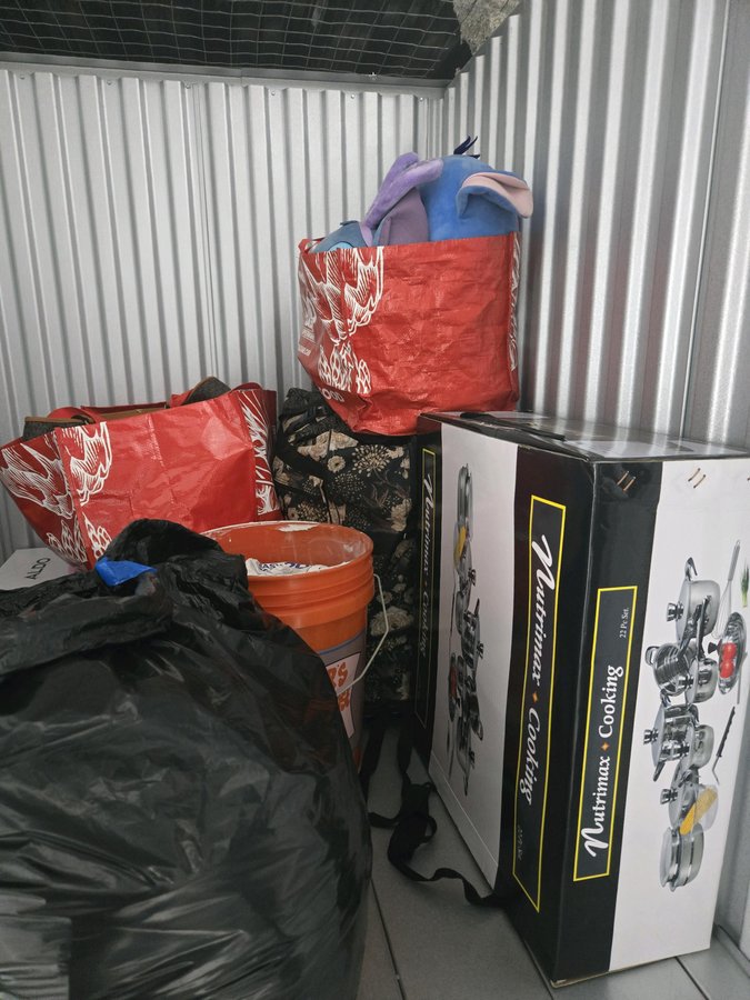 10 x 5 storage unit in Ridgewood, NY