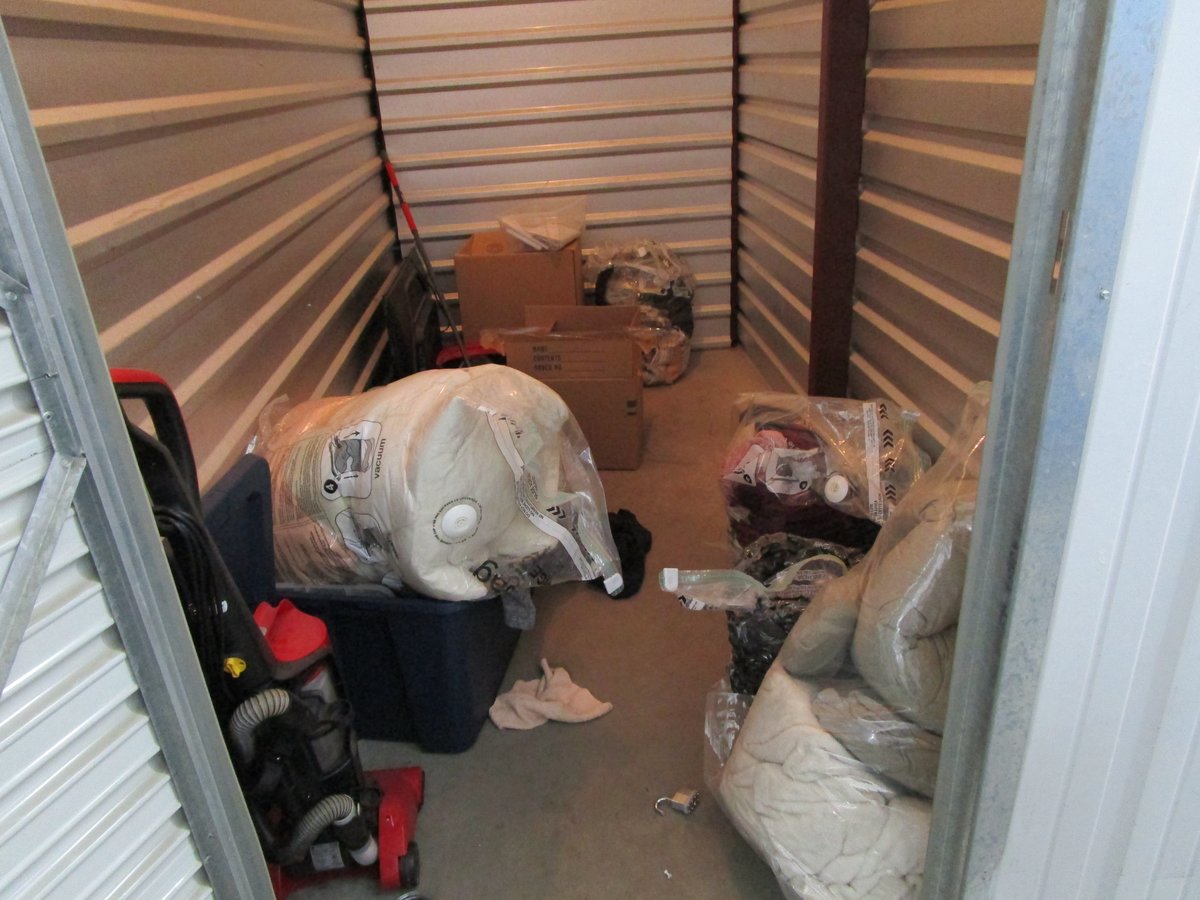 5 x 10 storage unit in Las Vegas, NV