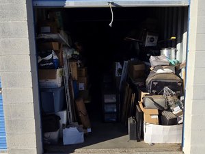 8 x 30 storage unit in Victorville, CA