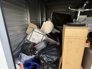12 x 25 storage unit in Victorville, CA