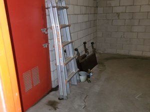10 x 15 storage unit in Bakersfield, CA