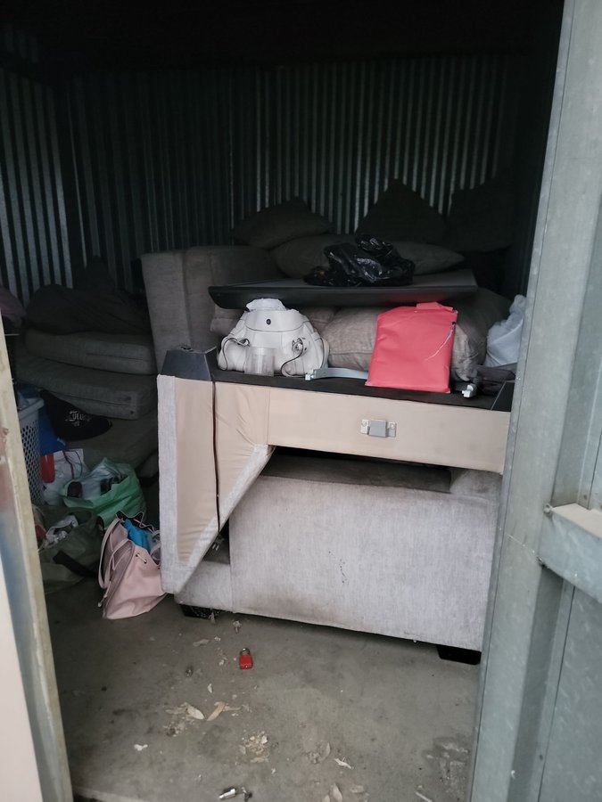 10 x 10 storage unit in Bakersfield, CA