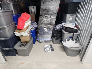 10 x 20 storage unit in Newark, NJ
