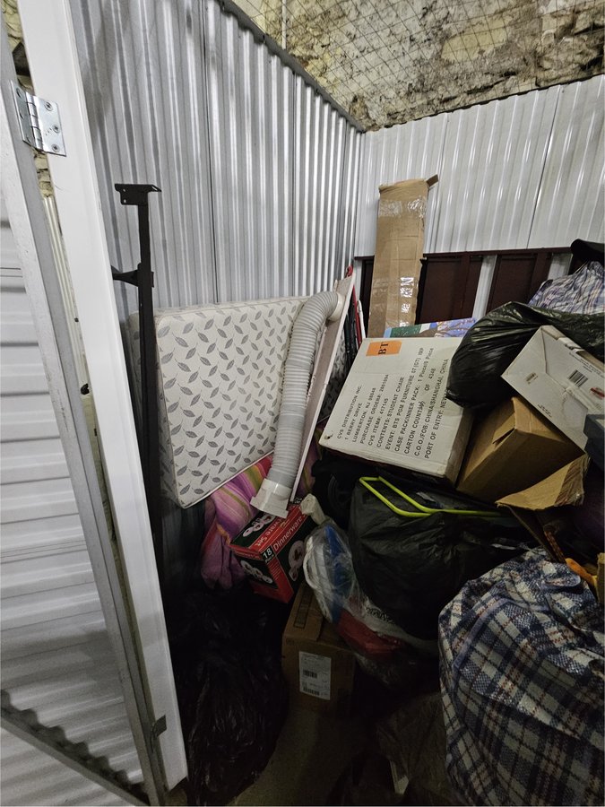 5 x 10 storage unit in Bronx, NY