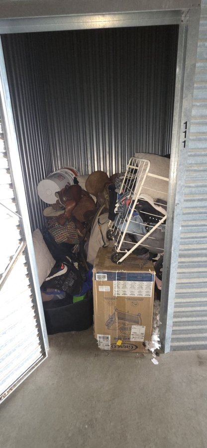 5 x 5 storage unit in Victorville, CA