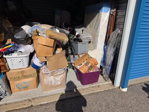 10 x 15 storage unit in New London, CT