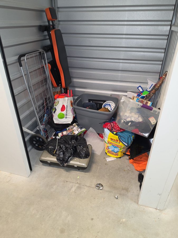 5 x 5 storage unit in New London, CT