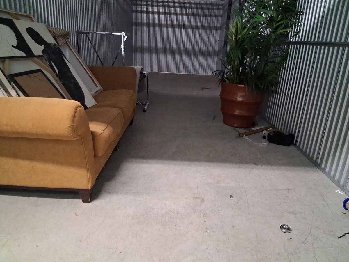 10 x 20 storage unit in Alpharetta, GA