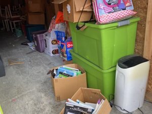 10 x 25 storage unit in Renton, WA