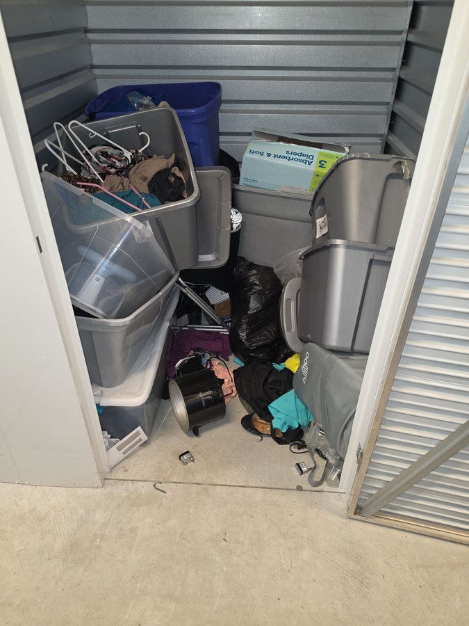 5 x 5 storage unit in New London, CT