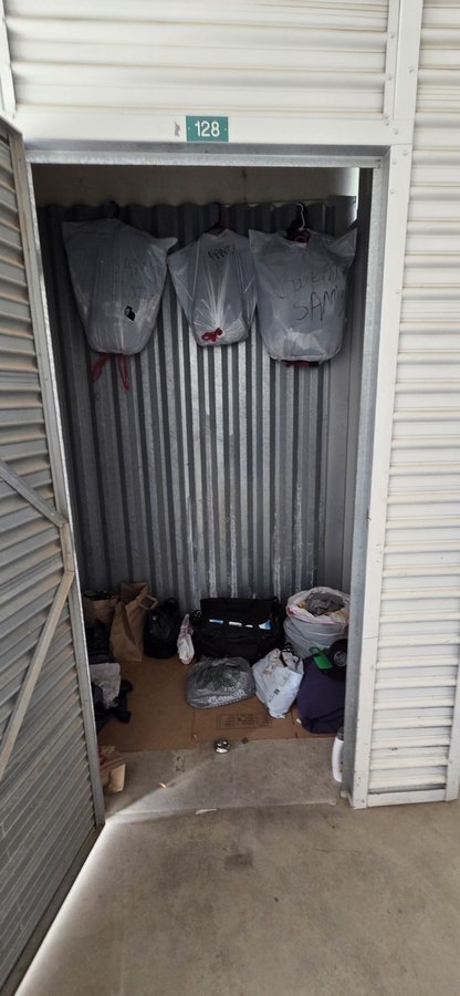 5 x 5 storage unit in Apple Valley, CA